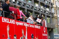 201007291600-1.jpg