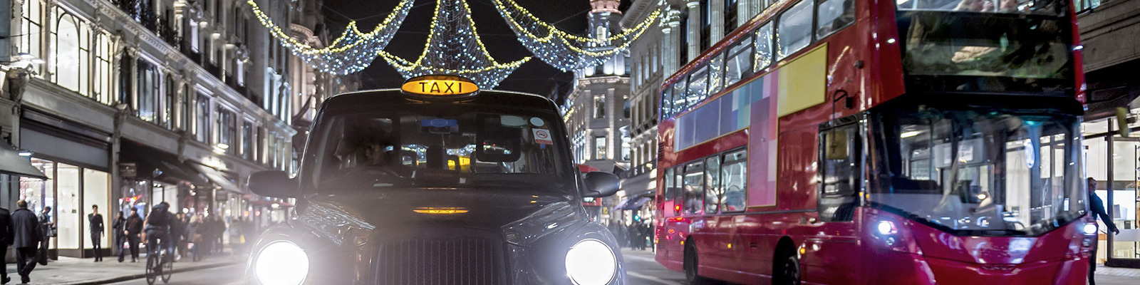 ロンドン　タクシー　イメージ