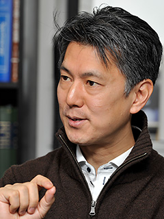 関 修平（せき・しゅうへい）　京都大学 工学研究科 分子工学専攻応用反応化学講座 教授