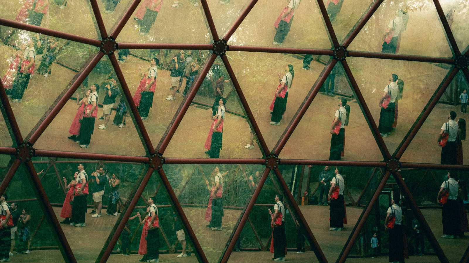 現代アートから「企業倫理」への問いを得る